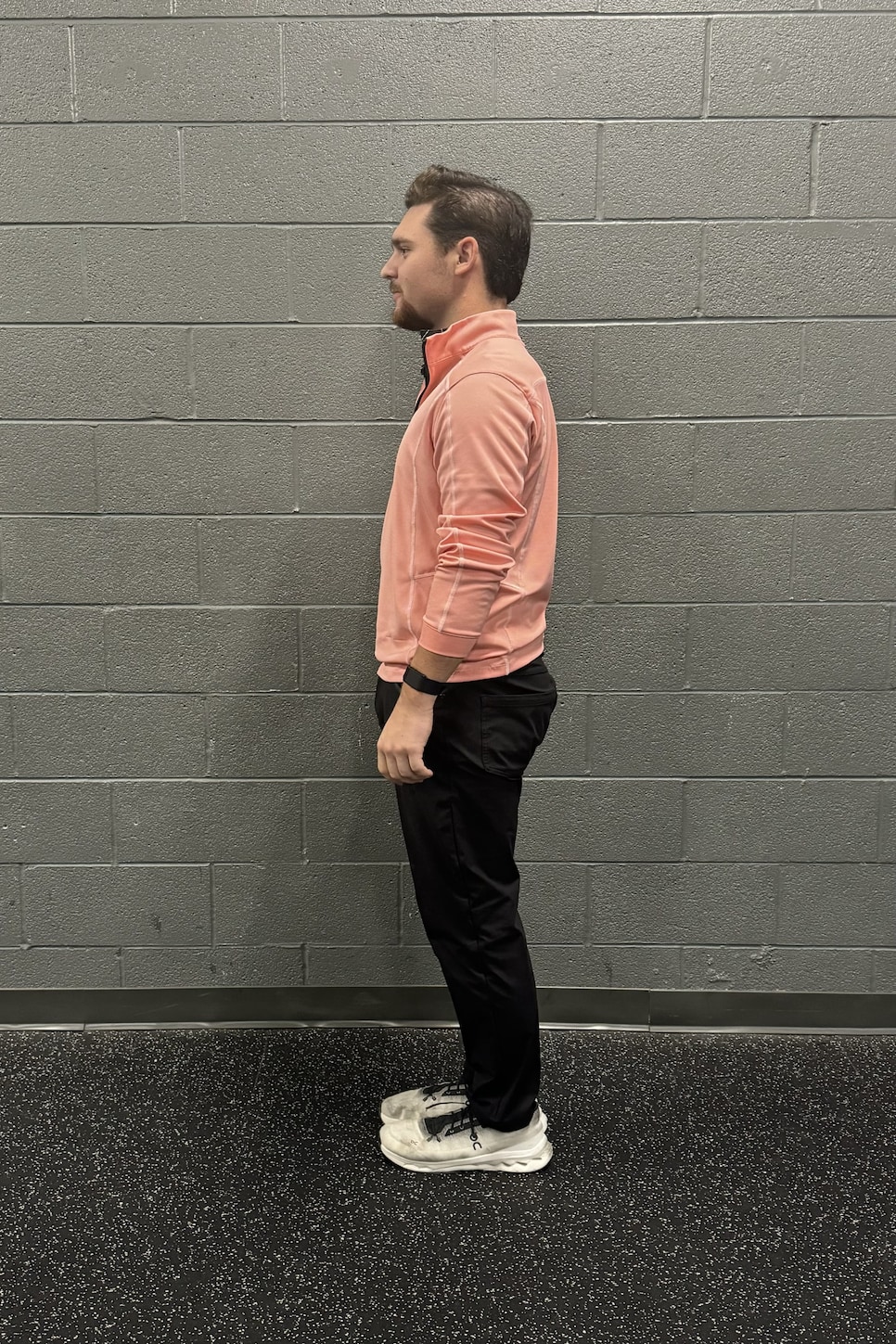 /content/dam/images/golfdigest/fullset/fitness-2025/toe touch 1 (side view).jpg